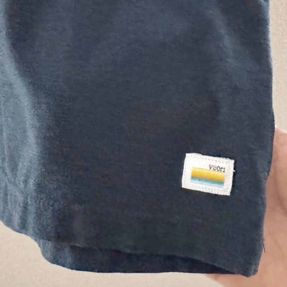 Vuori Strato Tech Polo Shirt Henley Med Blue Short Sleeve Classic Golf Casual - Picture 8 of 9